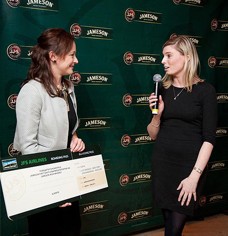 ���������� ���� � �������� ��������� � �������� �� ���� �������� �� Jameson First Shot